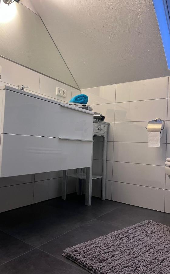 באד אויינהאוזן Willkommen Zuhause - Traumhafte, Zentrale Ferienwohnung In Kurstadt מראה חיצוני תמונה